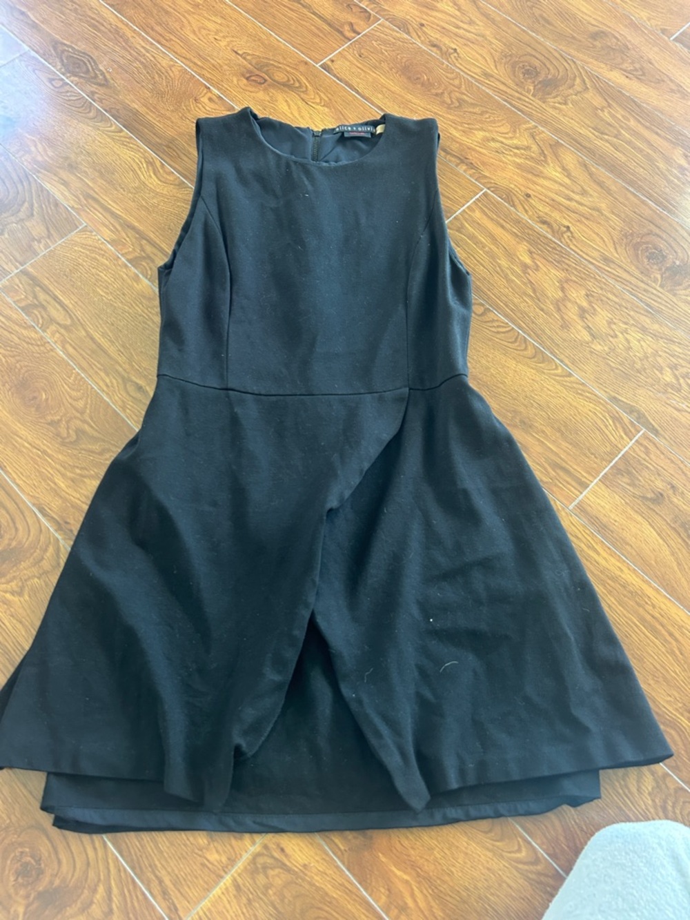 Alice & Olivia Black Sleeveless Fitted Mini Dress